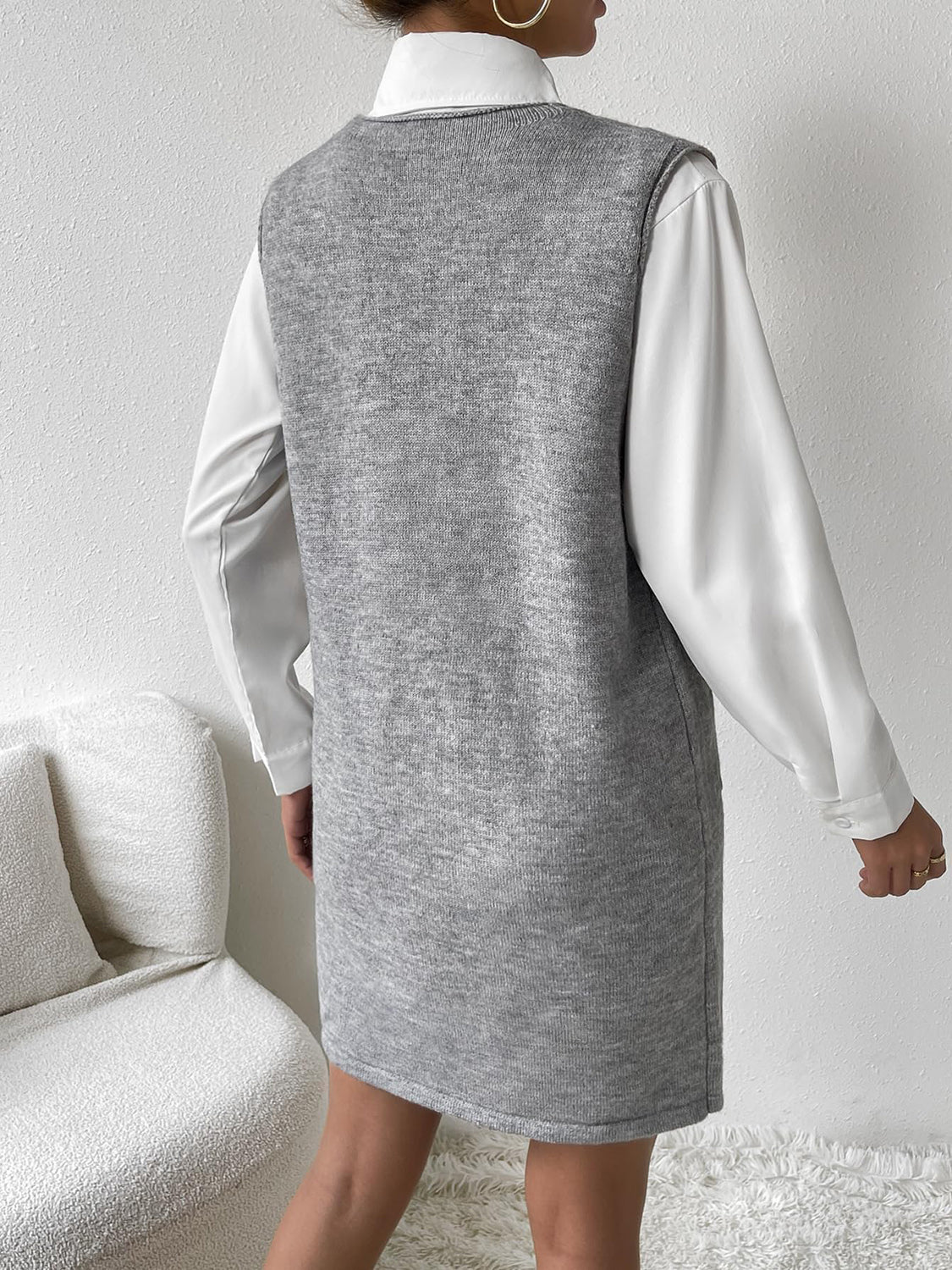 LIZAKOSHT  -  V-Neck Sleeveless Sweater Dress with Pockets