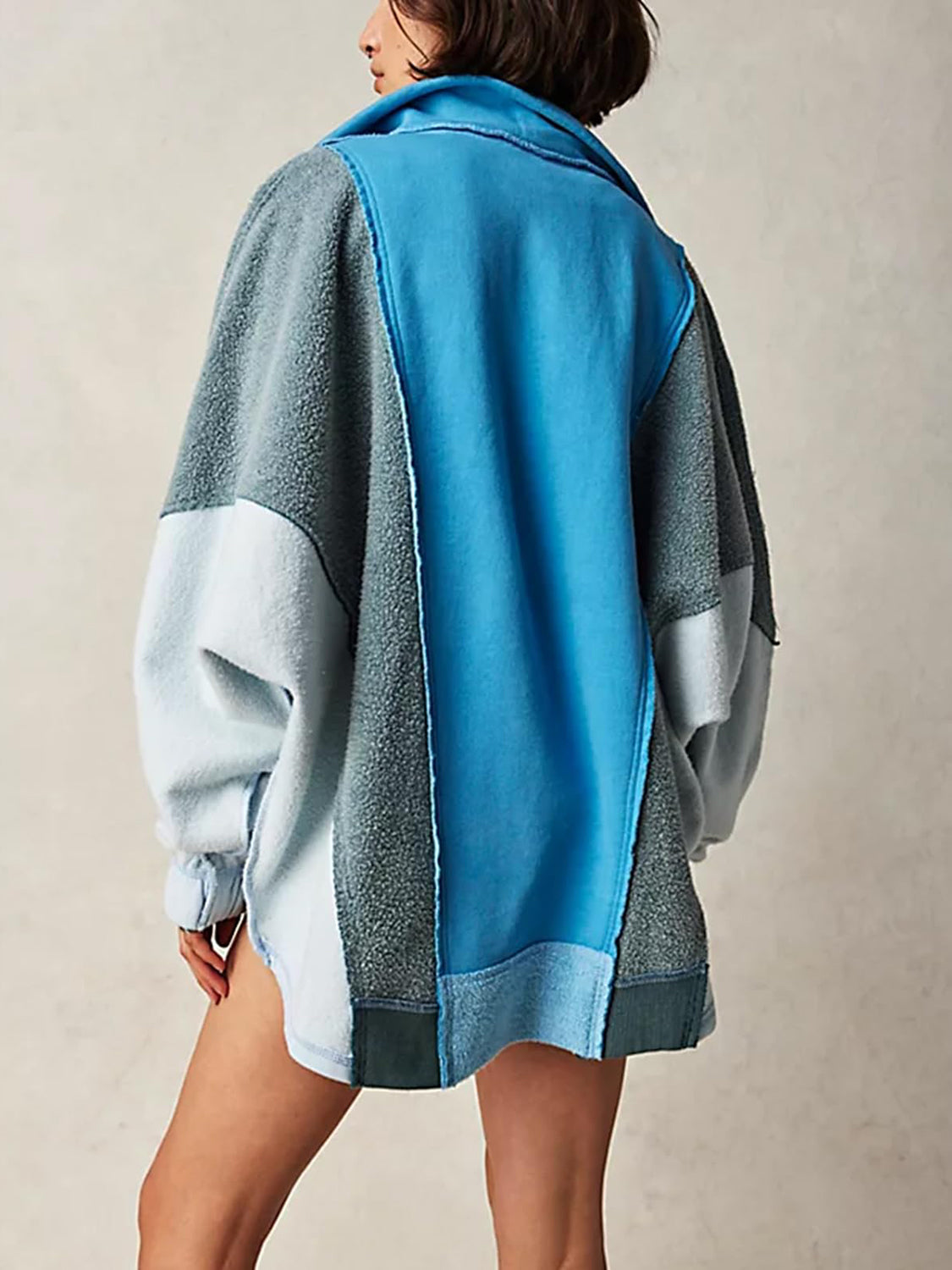 LIZAKOSHT  -  High-Low Exposed Seam Contrast Long Sleeve Sweatshirt