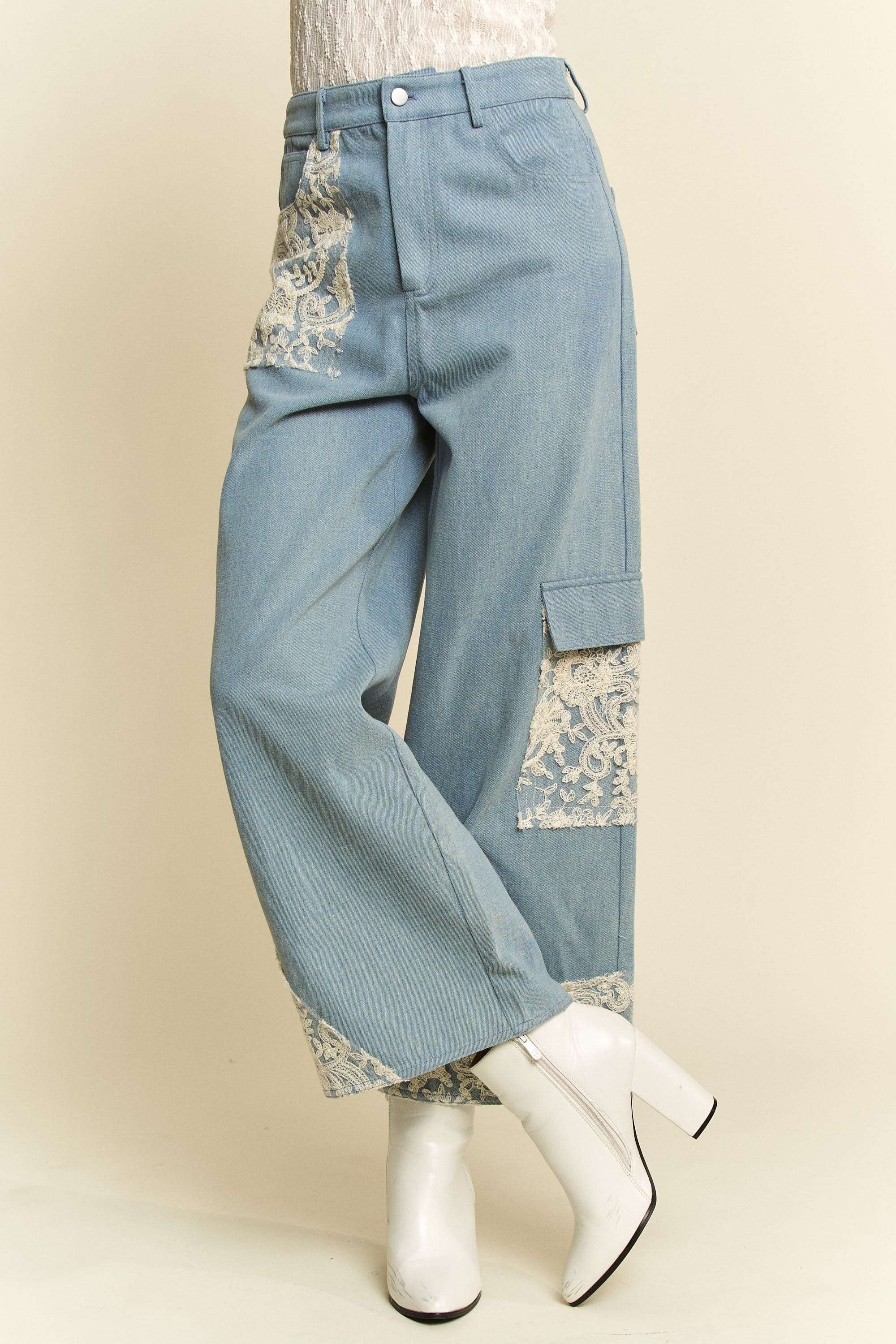 LIZAKOSHT  -  Davi & Dani Lace Applique Wide Leg Jeans