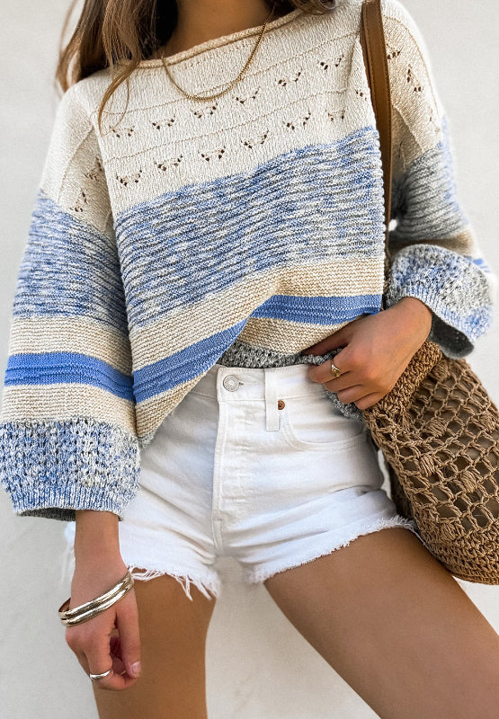 LIZAKOSHT  -  Contrast Round Neck Long Sleeve Sweater