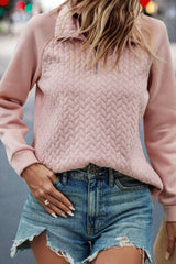 LIZAKOSHT  -  Textured Quarter Zip Long Sleeve Sweatshirt