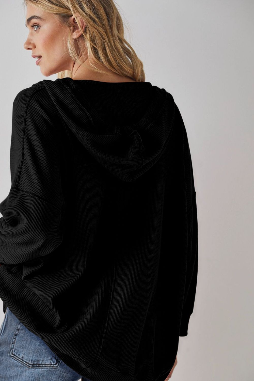 LIZAKOSHT  -  Exposed Seam Drawstring Long Sleeve Hoodie