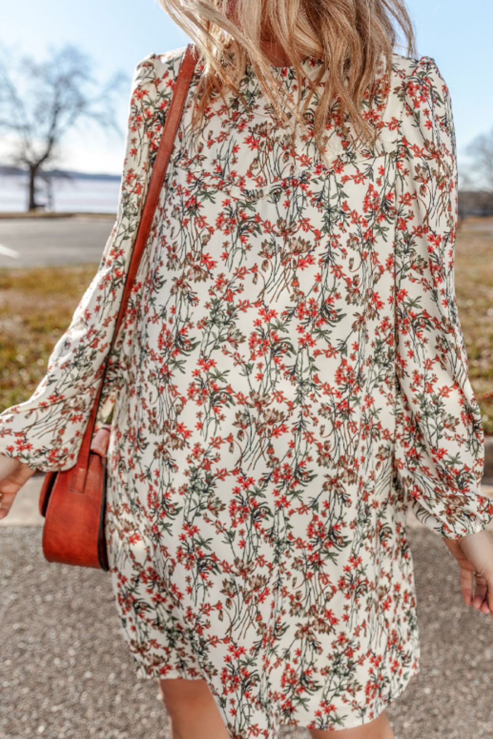 LIZAKOSHT  -  Floral Round Neck Long Sleeve Dress