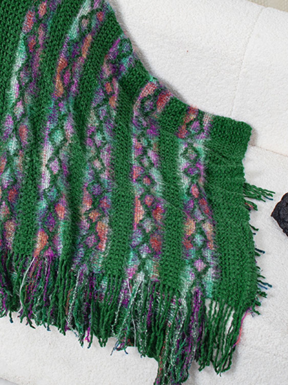 LIZAKOSHT  -  Fringe Contrast Hooded Poncho