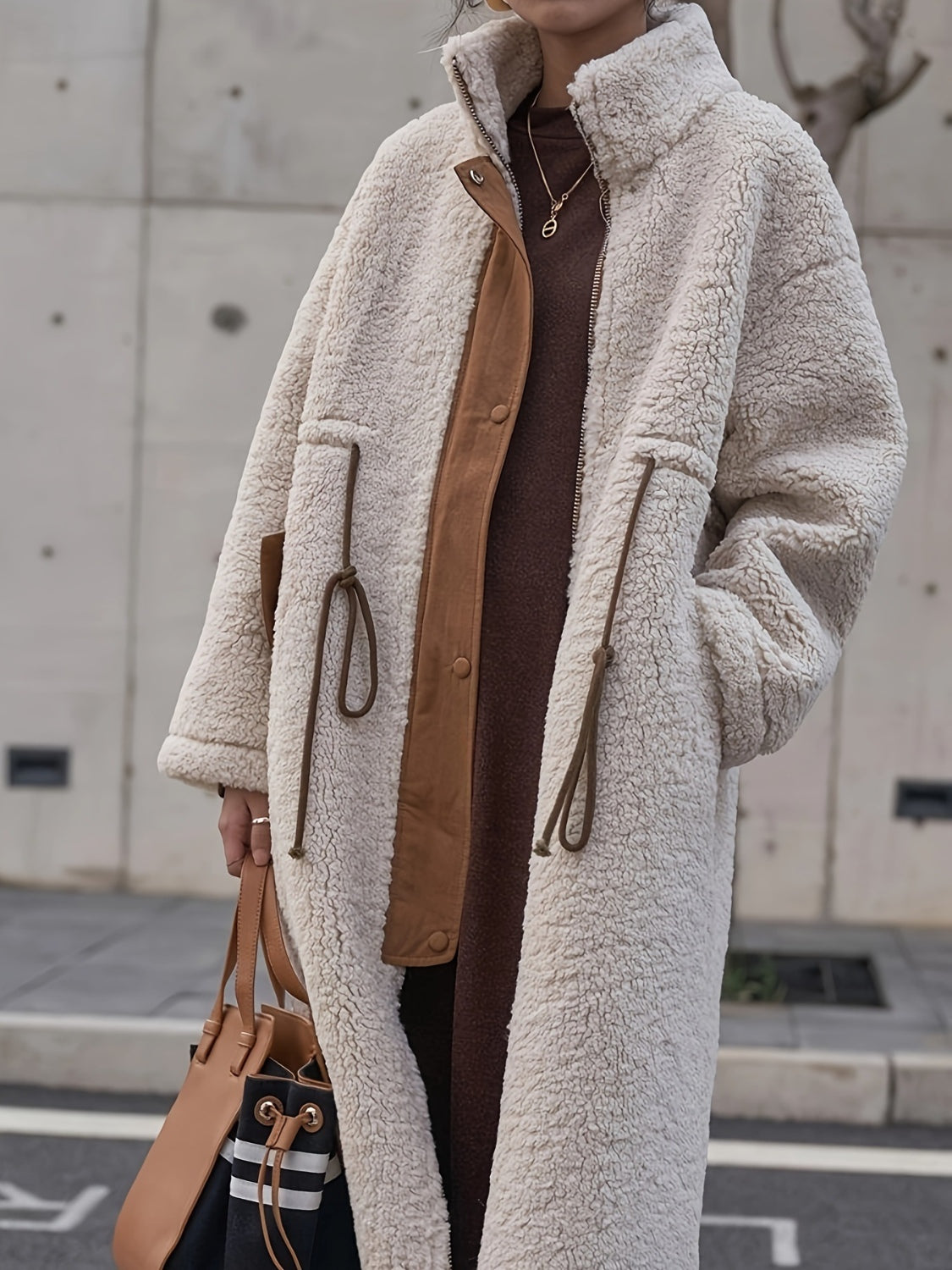 LIZAKOSHT  -  Plus Size Drawstring Zip Up Turtleneck Sherpa Coat
