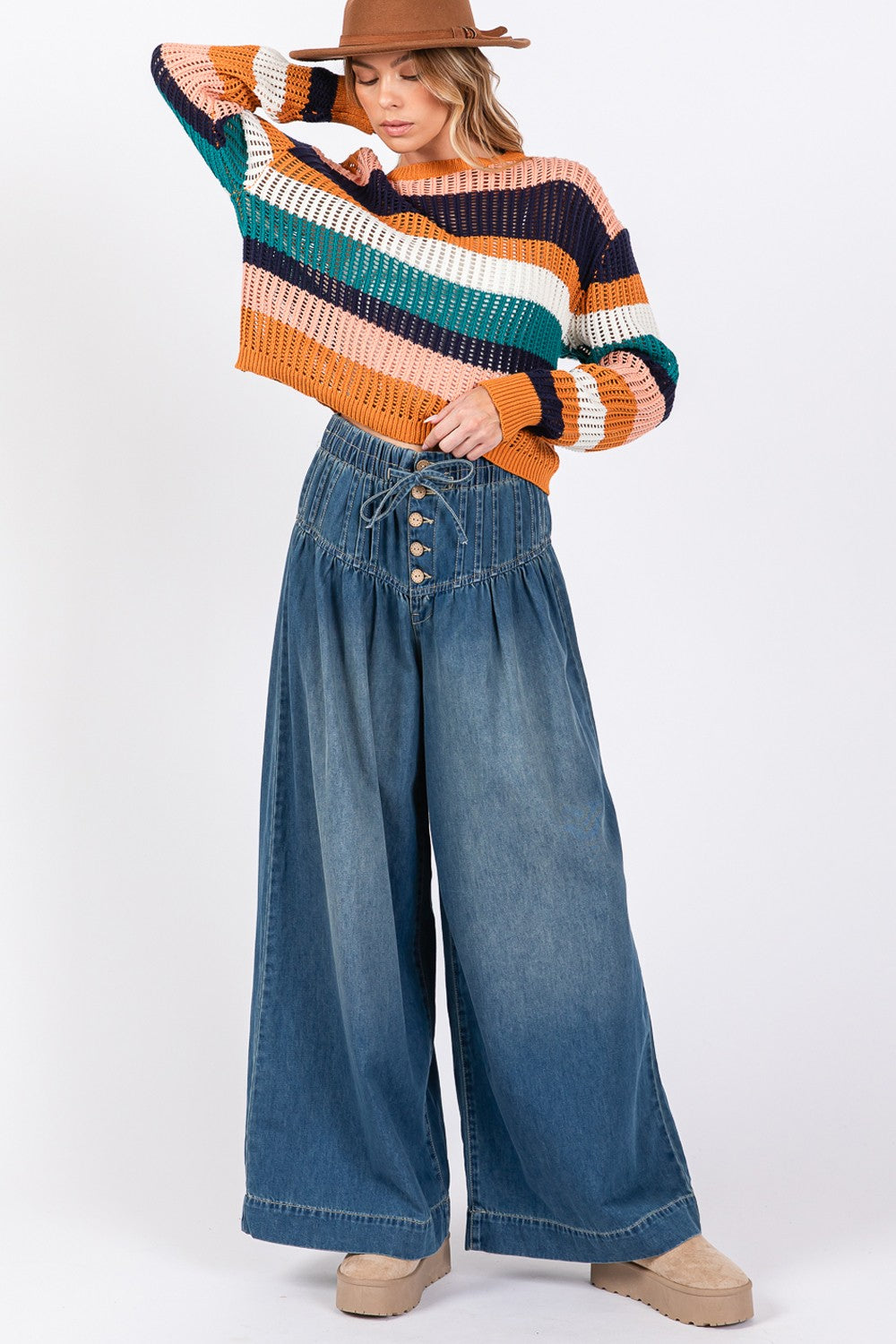 LIZAKOSHT  -  Smocked Waist Band Wide Leg Jeans