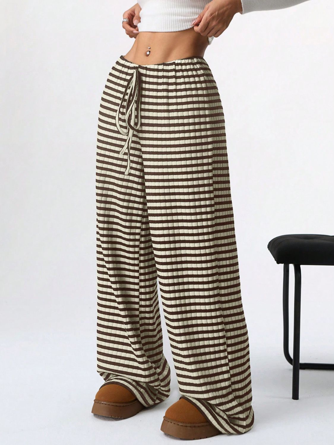 LIZAKOSHT  -  Tied Striped Wide Leg Pants