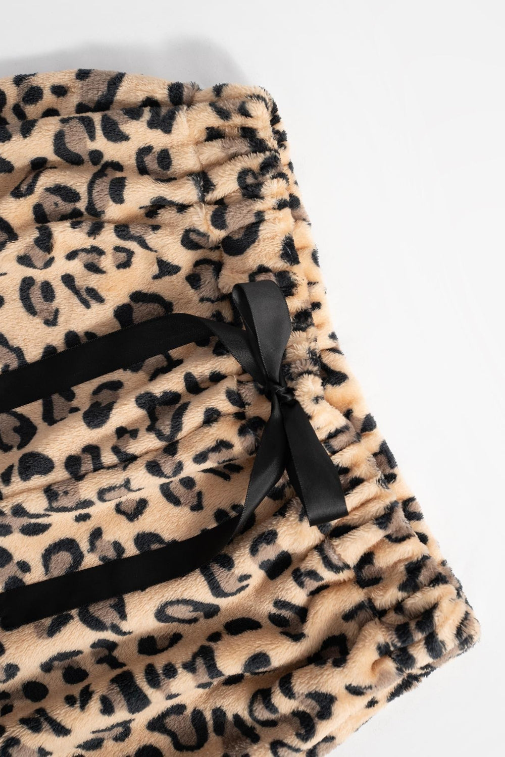 LIZAKOSHT  -  Leopard Wide Leg Pants