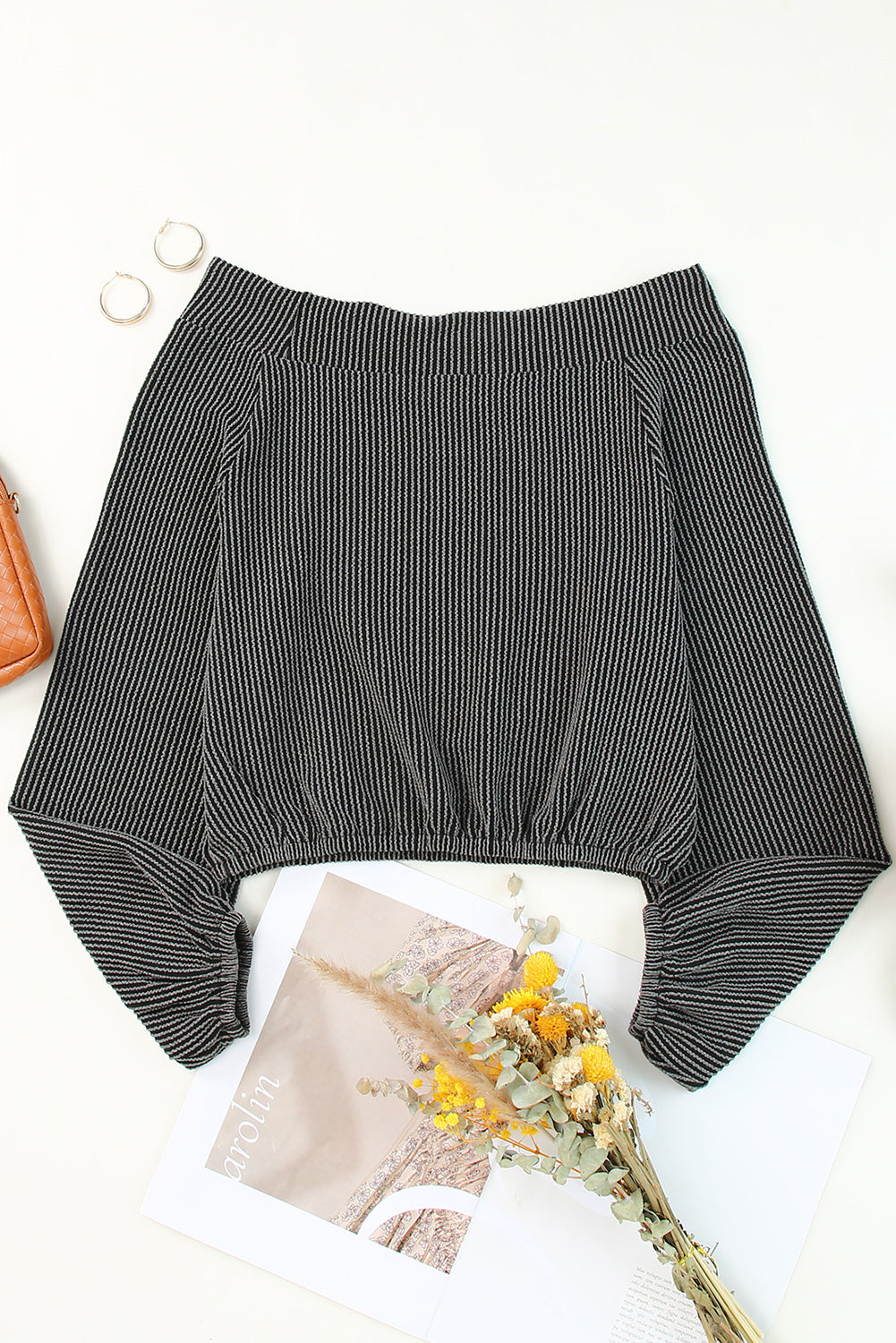LIZAKOSHT  -  Off-Shoulder Long Sleeve Top