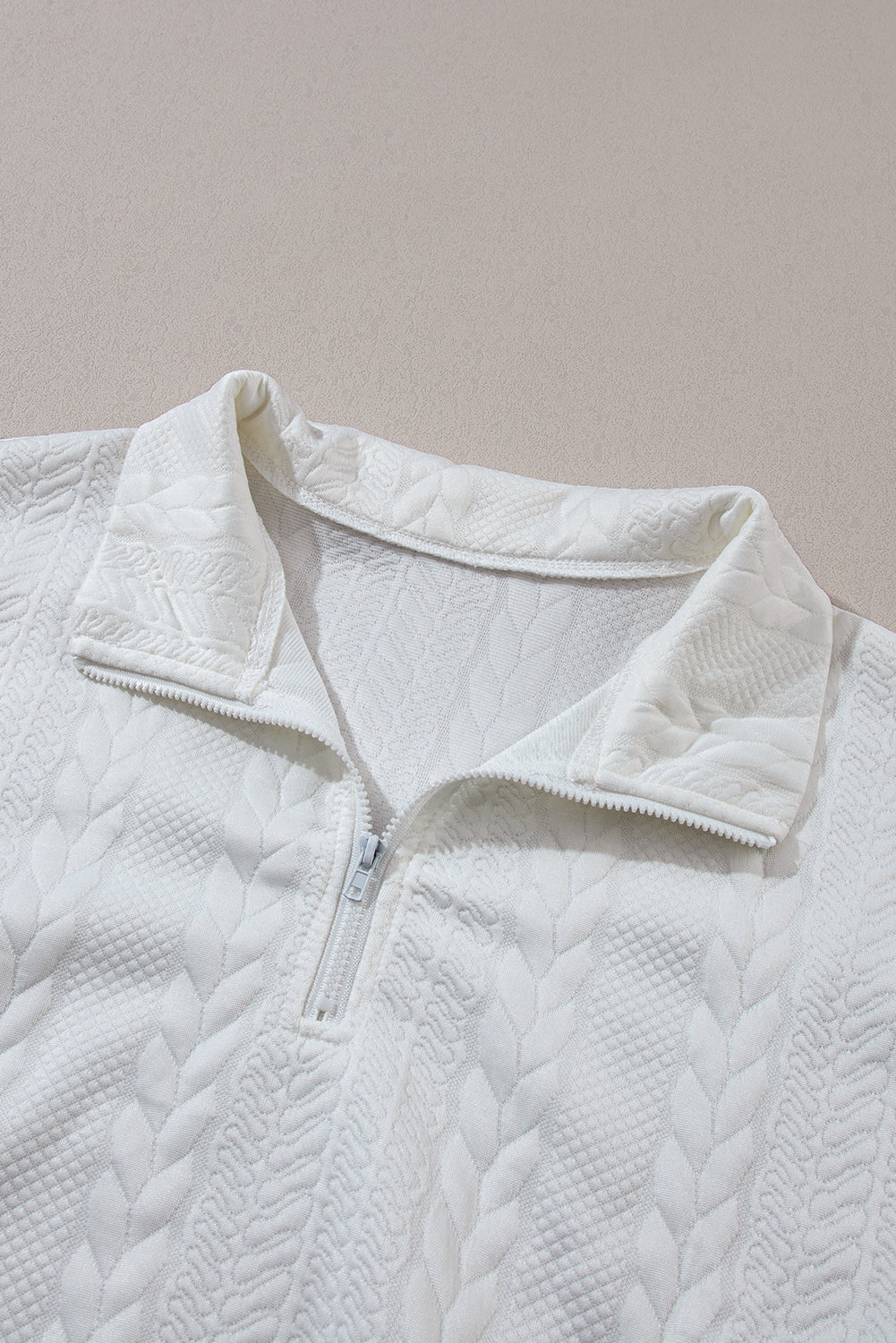 LIZAKOSHT  -  Textured Quarter Zip Long Sleeve Sweatshirt