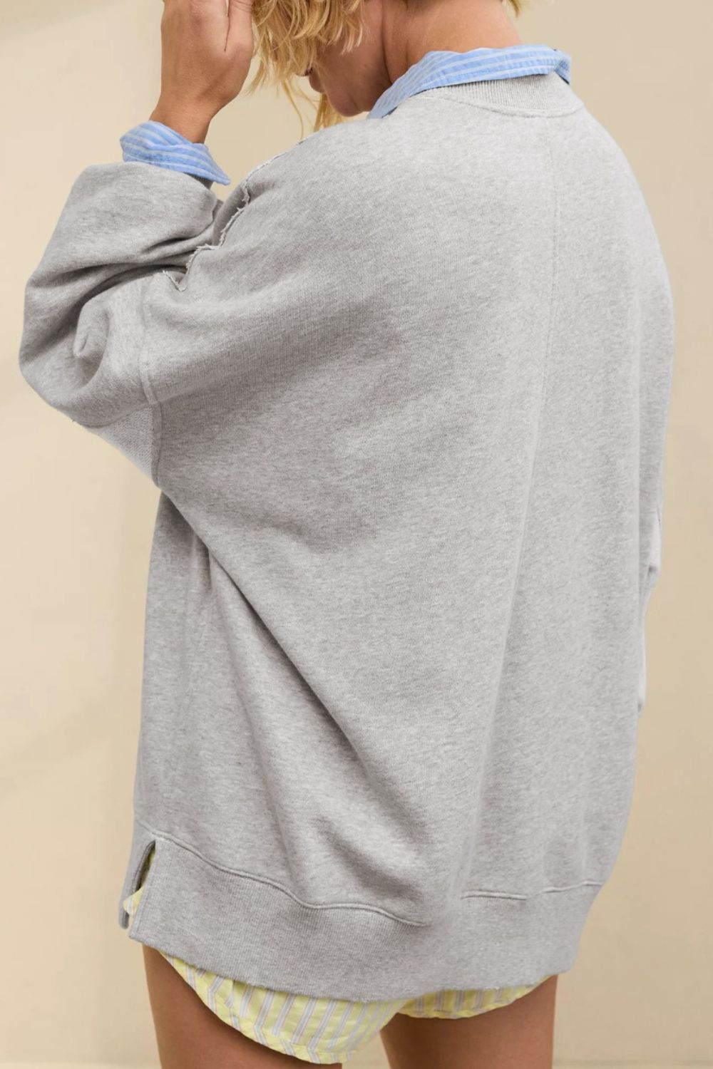 LIZAKOSHT  -  Side Slit Round Neck Long Sleeve Sweatshirt