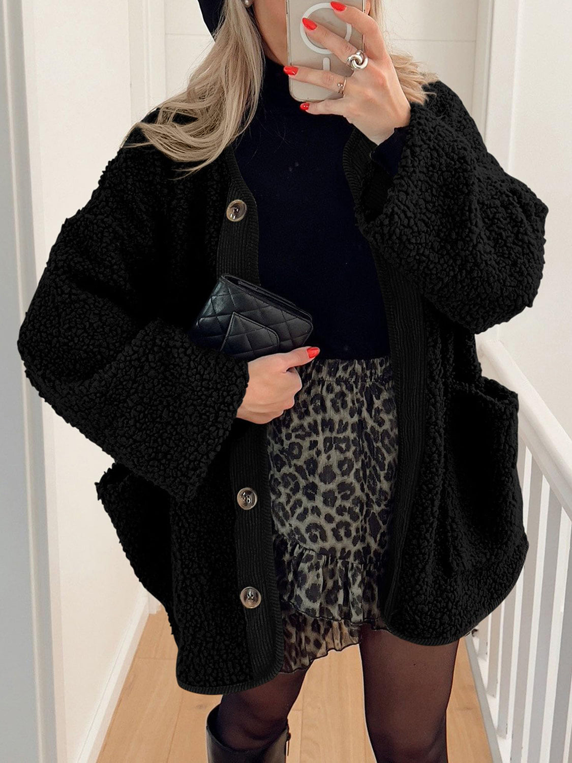 LIZAKOSHT  -  Contrast Button Up Sherpa Jacket with Pockets