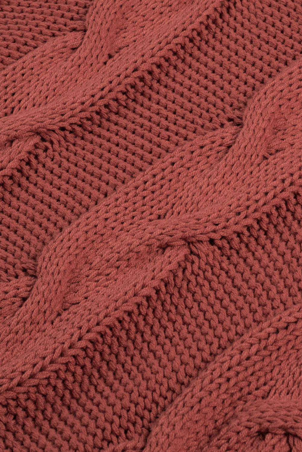 LIZAKOSHT  -  Cable-Knit Turtleneck Dropped Shoulder Sweater