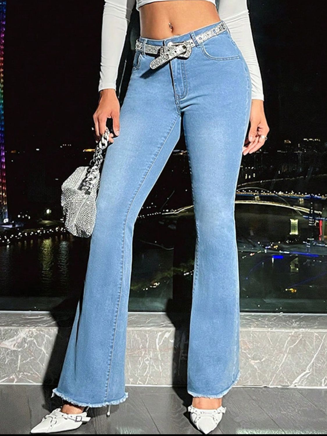 LIZAKOSHT  -  Raw Hem Bootcut Jeans with Pockets