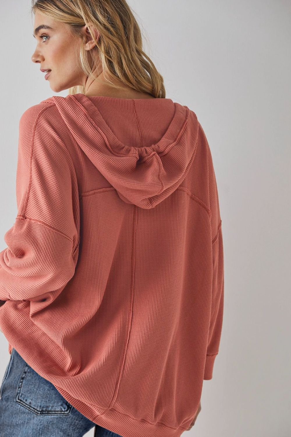 LIZAKOSHT  -  Exposed Seam Drawstring Long Sleeve Hoodie