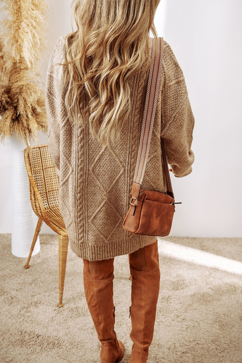 LIZAKOSHT  -  Cable-Knit Round Neck Sweater Dress
