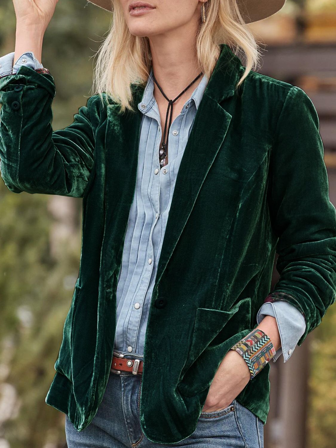 LIZAKOSHT  -  Pocketed Button Up Lapel Collar Blazer