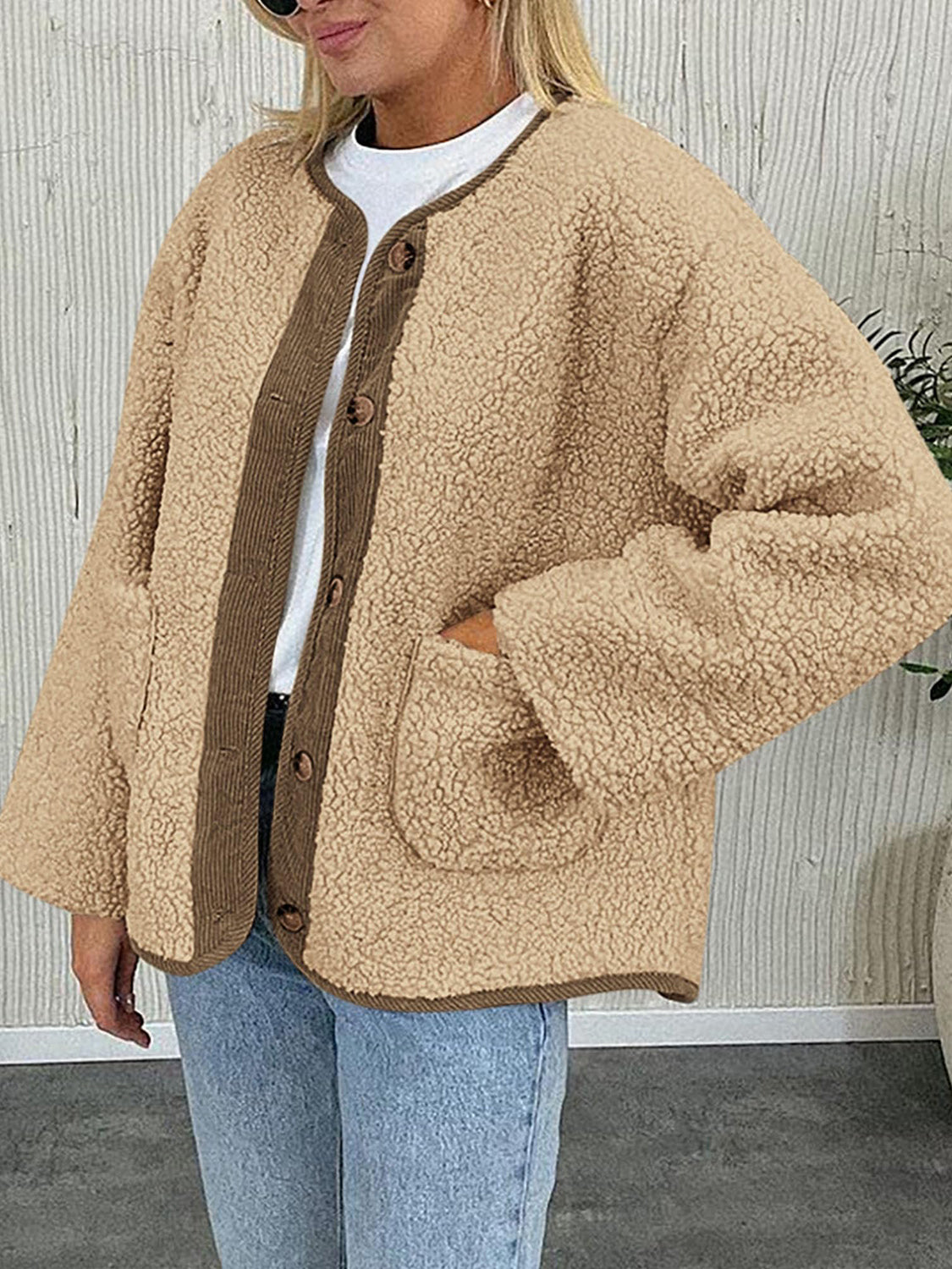 LIZAKOSHT  -  Contrast Button Up Sherpa Jacket with Pockets
