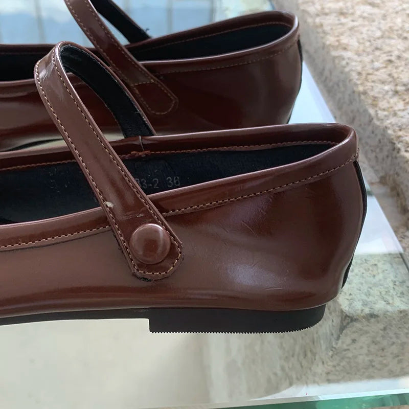 Lizakosht New Spring Korea Flats Women Shoes Fashion Mary Jane Shoes Round Toe Hook Loop Women's Shoes Retro PU Flats
