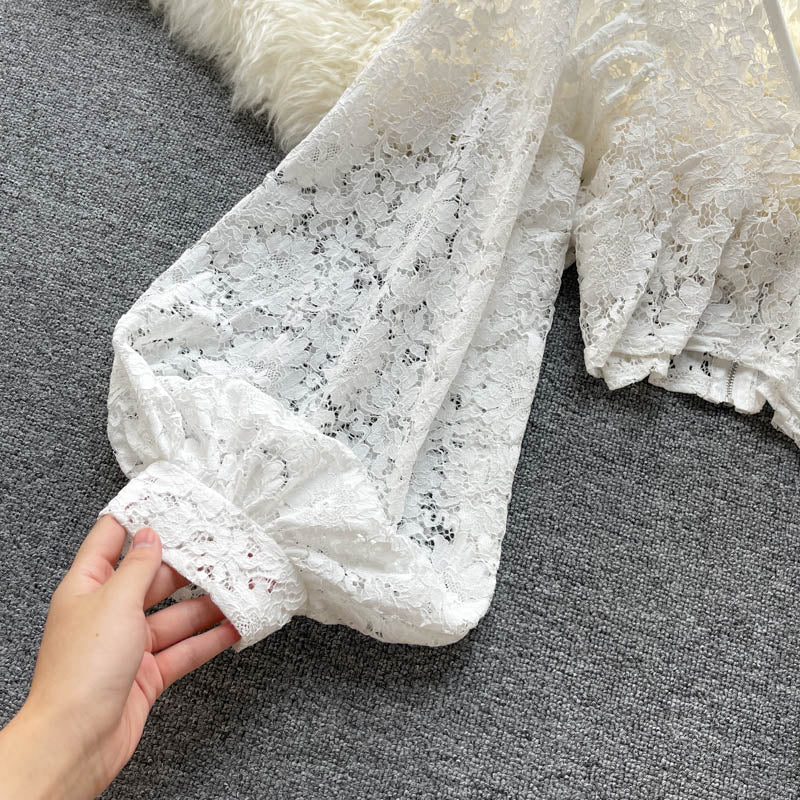 Lizakosht Autumn Black/White/Brown Sexy Lace Blouse Women Elegant V-Neck Puff Long Sleeve Open Back Short Tops Female Party Blusas