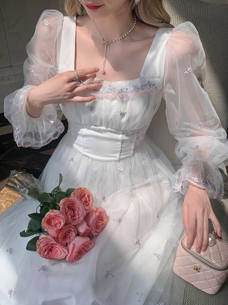 Autumn Spring White Mesh Fairy Dress Woman French Vintage Embroidery Floral Flare Sleeve Princess Prom Dresses Vestido Blanco
