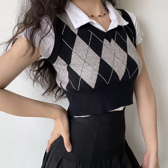 Lizakosht Vintage Argyle Plaid Sweater Vest Women V-Neck Female Sleeveless Tank Jumper Ladies Short Spring Knitting Pullovers Tops