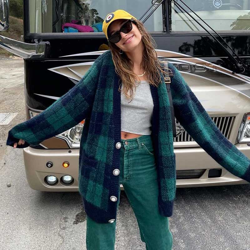 Lizakosht  green plaid  long cardigan women warm V-Neck Long Sleeve sweater women autumn winter women tops new sweater
