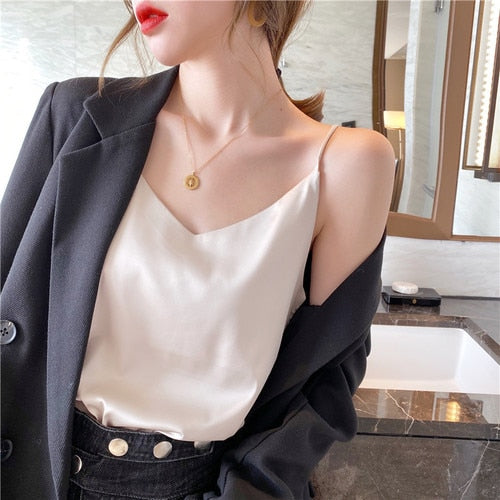 Korean Silk Women Tops Camis Woman Satin Tank Top Fashion Lady V-Neck Camis Women Sleeveless White Tops Sexy Halter Top XXXL