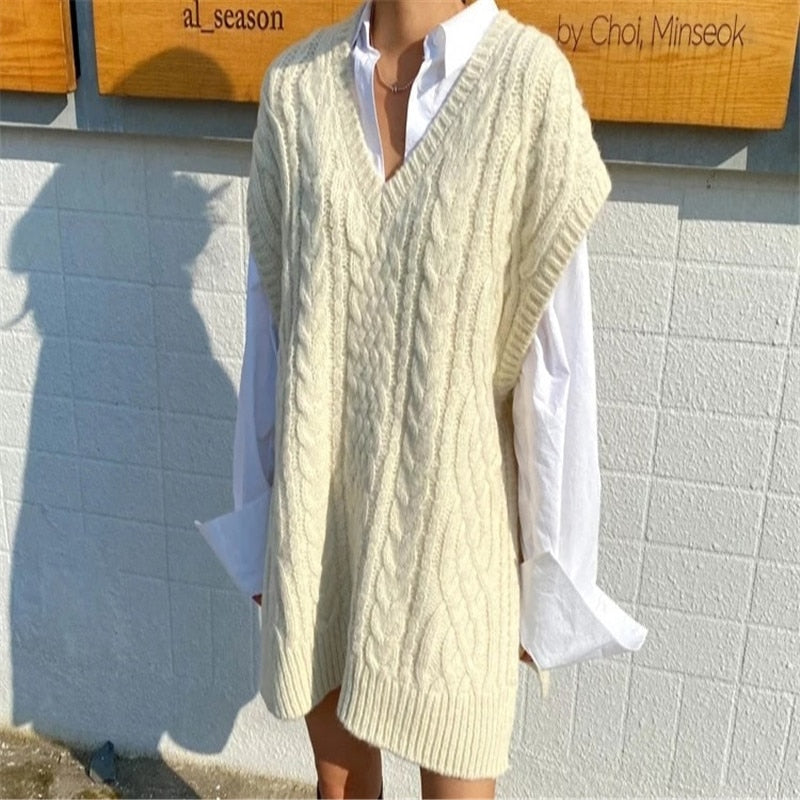 Autumn and winter new waistcoat sleeveless vest knitted vest women loose v-neck twist sweater