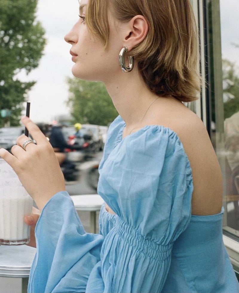 Lizakosht Trumpet sleeve elegant fashion design shirt women summer hedging long sleeve square collar slim blouse