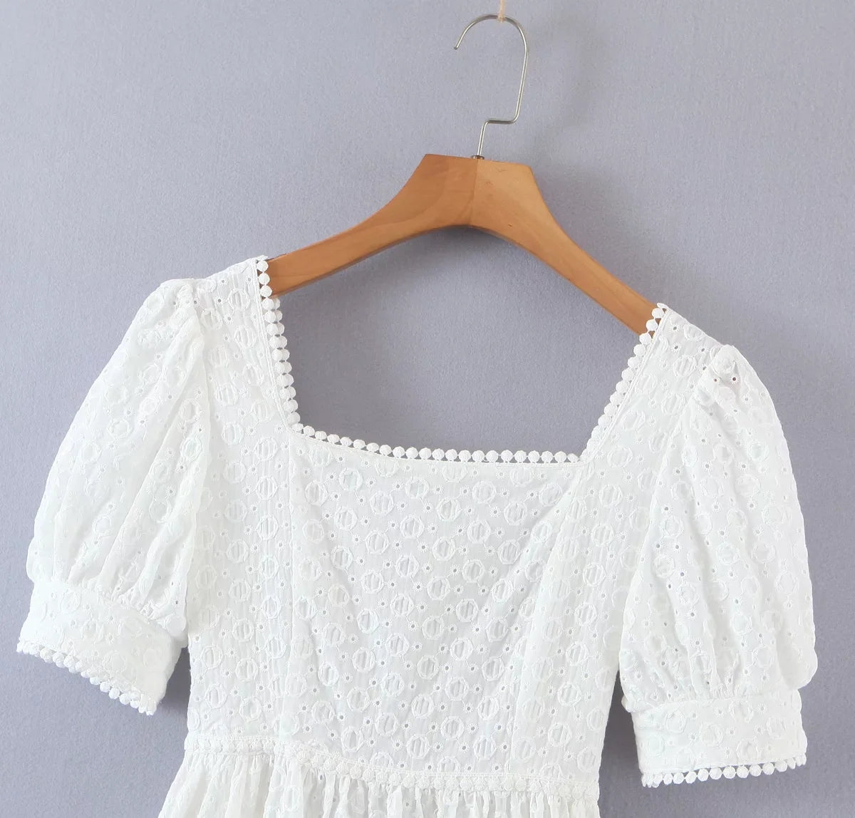 Elegant Embroidery Lace Dress Vintage White Summer Women Dresses Puff Sleeve Bandage Ladies Party Woman Dress Vestidos