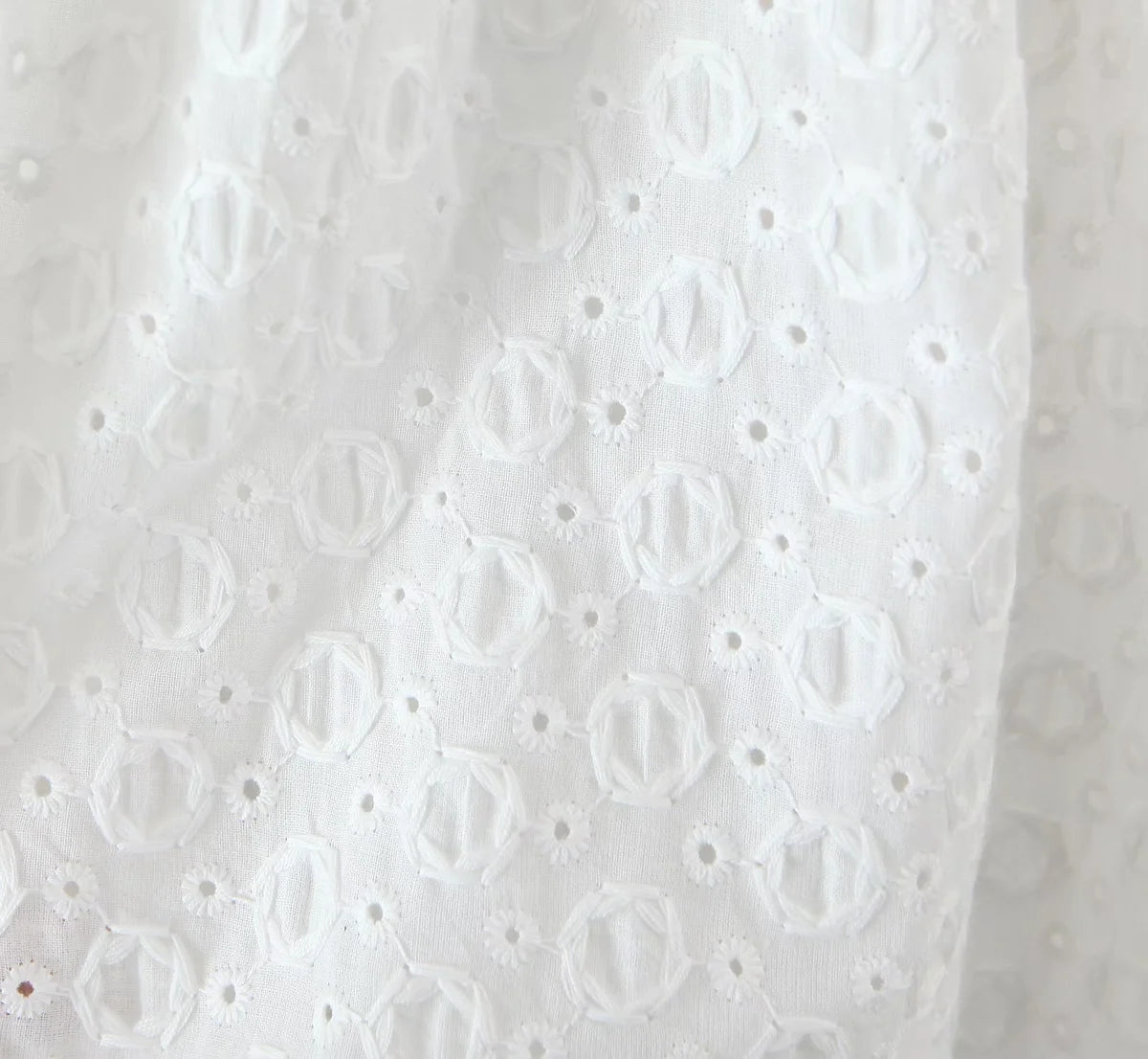Elegant Embroidery Lace Dress Vintage White Summer Women Dresses Puff Sleeve Bandage Ladies Party Woman Dress Vestidos