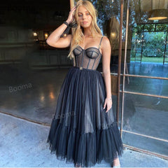 Lizakosht Black Dotted Tulle Prom Dresses Spaghetti Straps Boning A-Line Short Prom Gowns Illusion Tea-Length Wedding Party Dresses