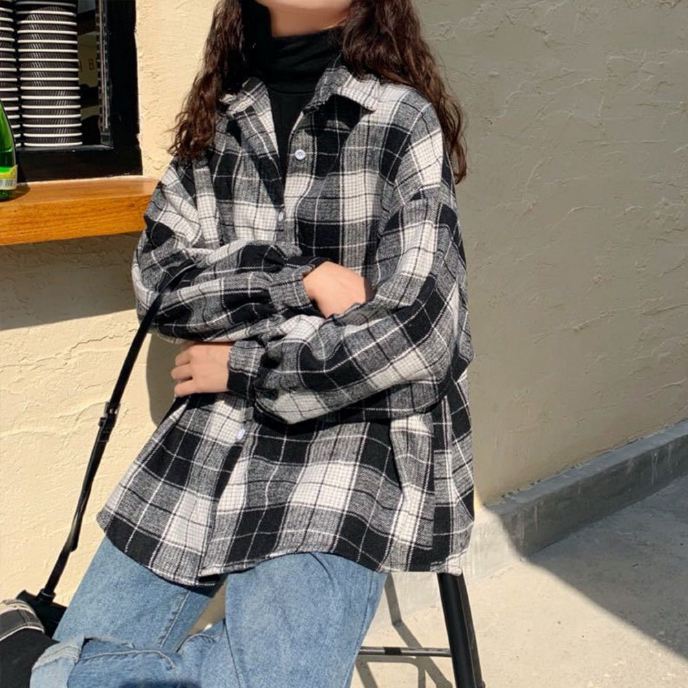 Women Vintage Warm Shirt Jacket Autumn Winter Plaid Long Shirt Jacekt Casual Loose Buttons Pockets Turn down Shirt Coat