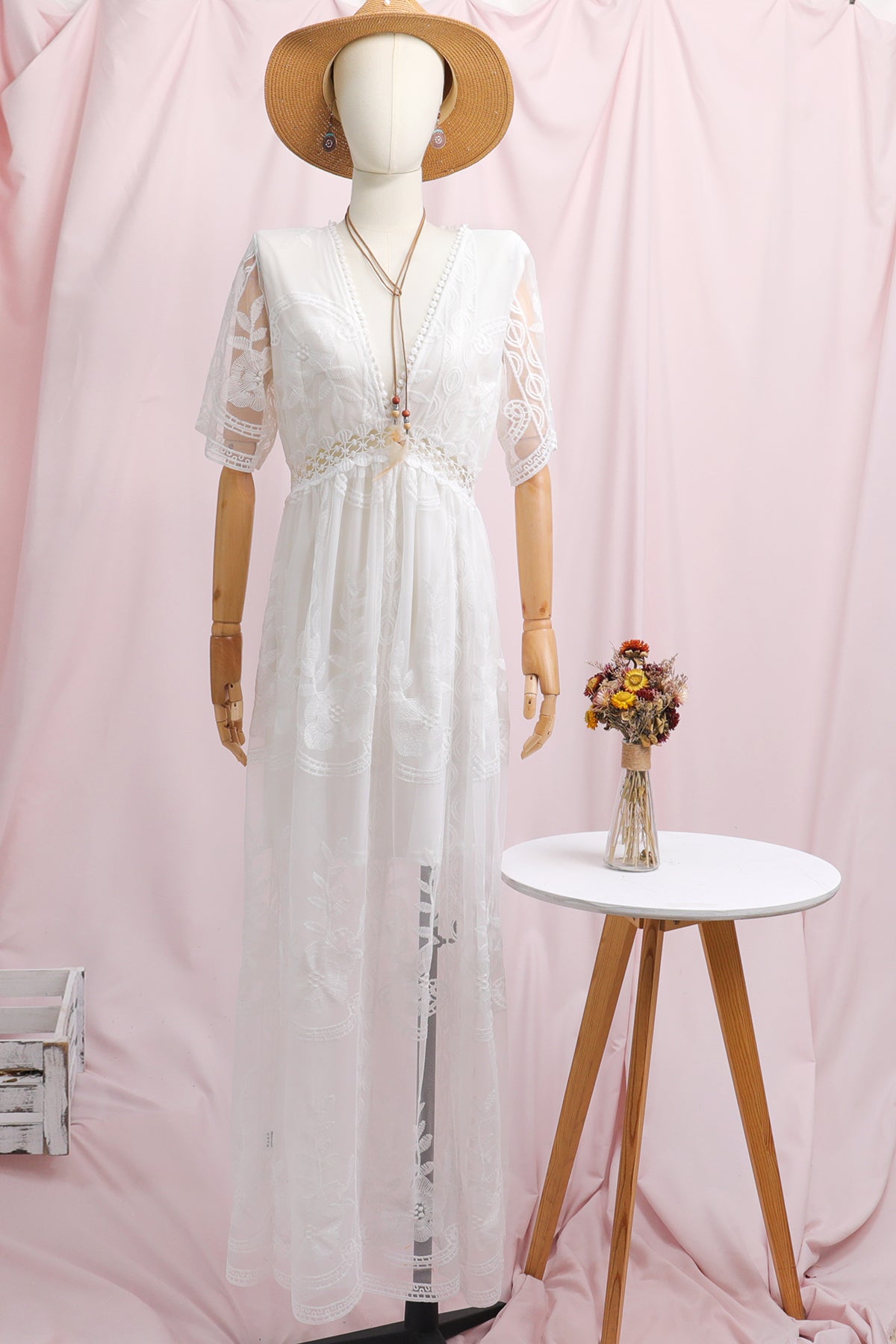Summer Boho Women Maxi Dress Loose Embroidery White Lace long Tunic Beach Dress Vacation Holiday Women Clothing