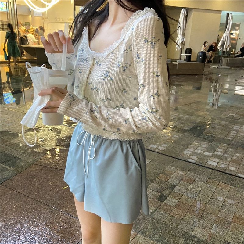 Women Cardigan Sweet Crop Top Design Patchwork Lace Floral Gentle Students All-match Retro Single Breasted Korean Style Chic Ins
