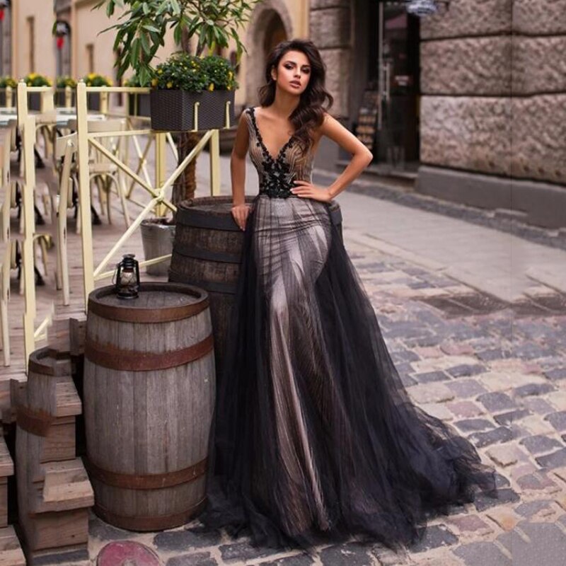 SoDigne Mermaid Prom Dress For Black Girls V Neck Sexy lace Appliqued Long Evening Dress Backless Pageant Party Gown