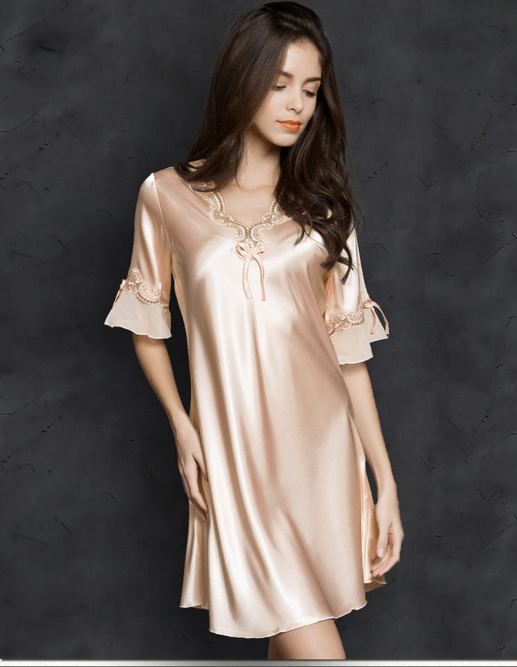 Lizakosht  Sleep Wear V-neck Sleepdress Version Ice Silk Short Sleeve Lace Skirt Nighty Sexy Sleepwear Women Silk Lingerie Sleeping Dress