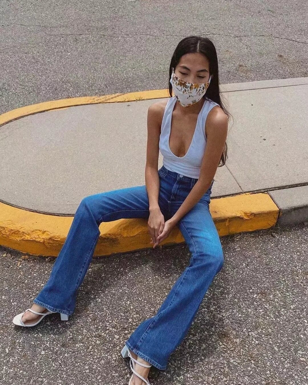 Lizakosht Wide leg plush jeans for in new fashion straight tube waist slimming  mopping  micro flare pants for women bell bottoms