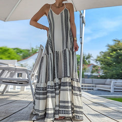 Lizakosht Casual V-neck Pleat Party Long Dress Women Seaside Suspenders Female Dresses Elegant Loose Graphic Bohemian Beach Dress