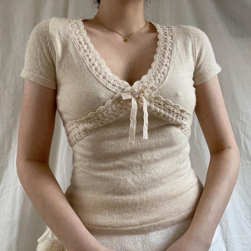Lizakosht Fairy Grunge Lace Trim Cropped Tops 00s Vintage Aesthetics Cute Bow V Neck Short Sleeve Tees Y2K Retro T Shirt Summer Clothes