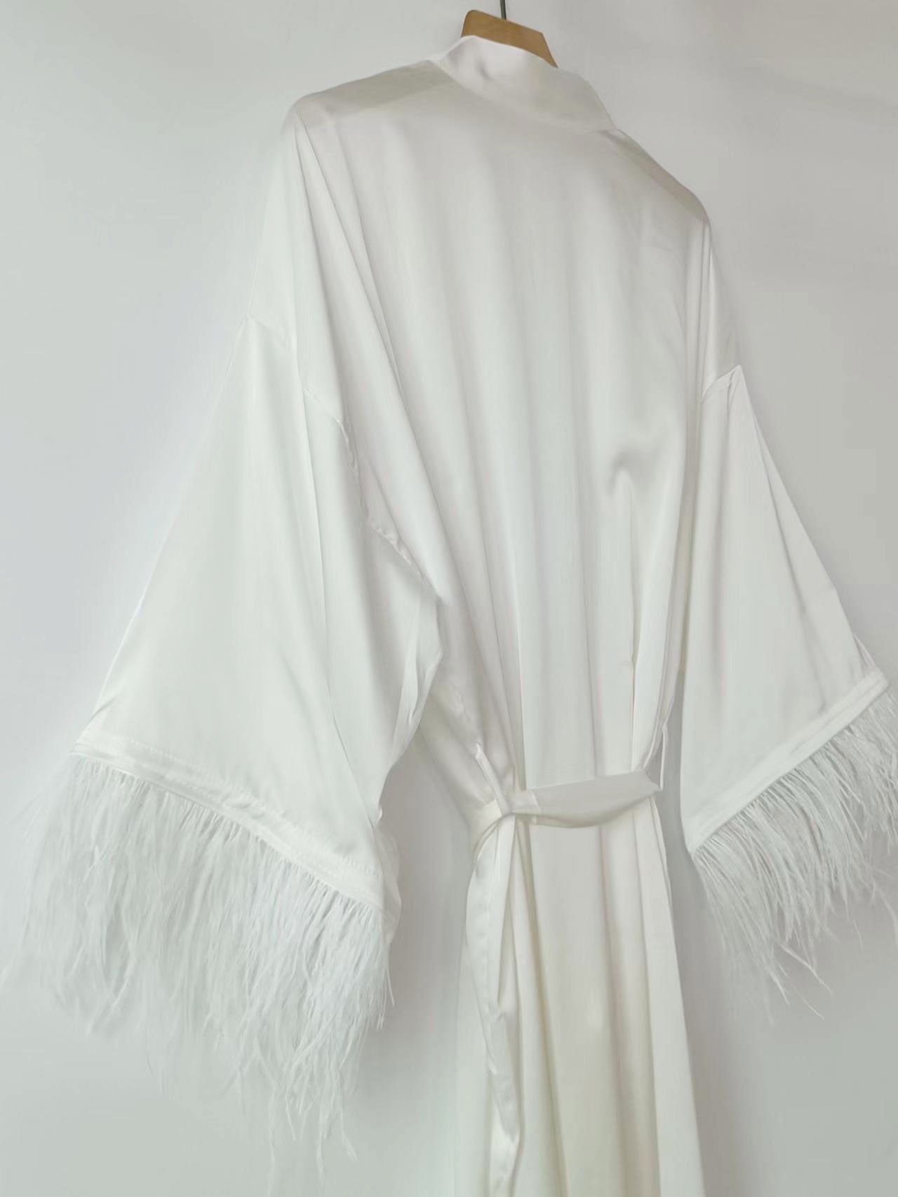 Lizakosht Bride Robe With Feather Sleeves White Boudoir Robe Long Gown Silk Bridal Wedding Dressing Gown Women Sheer Robes Bridesmaid Gift