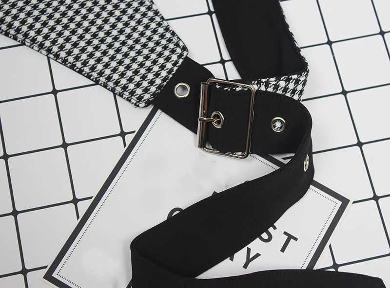 Lizakosht  Women Black Plaid Irregular Stitch Loose Fit Vest New V-collar Sleeveless   Fashion Tide Spring Autumn 2021 1DC530