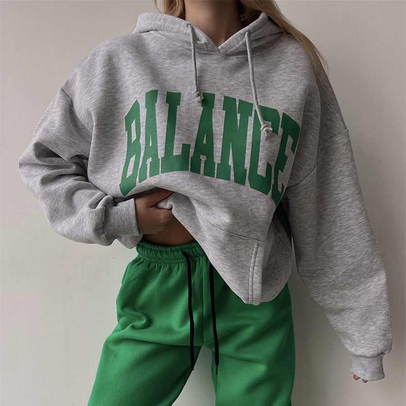 Lizakosht Hip Hop Green Letter Print Loose Hoodies Women Long Sleeve Drawstring Sports Sweatshirt Men Streetwear Autumn American Stylish