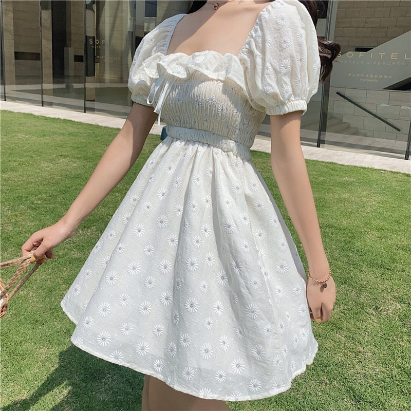 Lizakosht Summer new Daisy Embroidery Floral Dress Women High Waist Slim Lace Puff Sleeve Dresses Cottagecore Sweet Girl Cute Short Sleeve