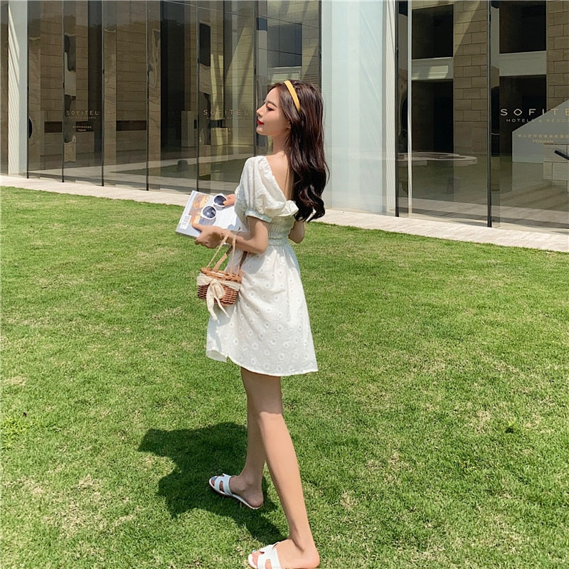 Lizakosht Summer new Daisy Embroidery Floral Dress Women High Waist Slim Lace Puff Sleeve Dresses Cottagecore Sweet Girl Cute Short Sleeve