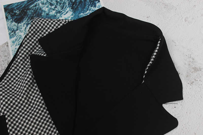 Lizakosht  Women Black Plaid Irregular Stitch Loose Fit Vest New V-collar Sleeveless   Fashion Tide Spring Autumn 2021 1DC530