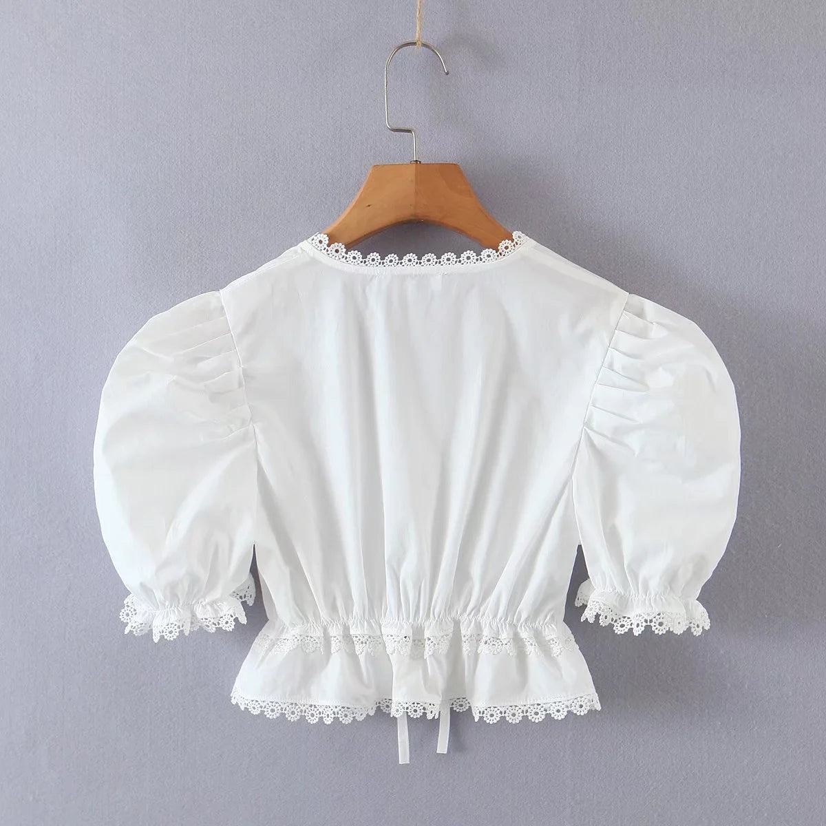 GypsyLady Casual Sexy Chic Cropped Blouse Shirt White Cotton Lace Summer Women Blouse Pull Sleeve Y2K Holiday Party Ladies Tops