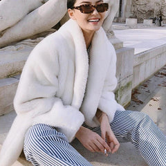 Lizakosht Winter Women White Jacket Warm Leather Coats Women Elegant Y2k Jackets Casual Streetwear Female Thick Faux Fur Coat Furry