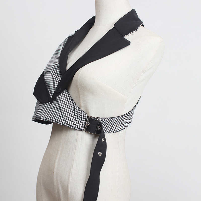 Lizakosht  Women Black Plaid Irregular Stitch Loose Fit Vest New V-collar Sleeveless   Fashion Tide Spring Autumn 2021 1DC530